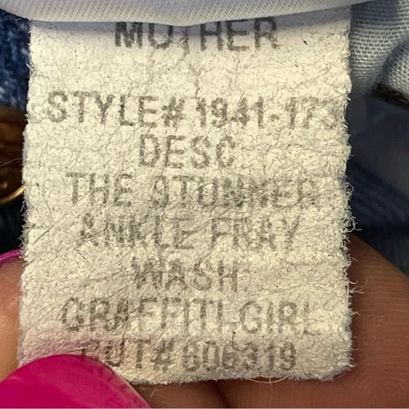 MOTHER The Stunner Ankle Fray High-Rise Skinny Jeans in Graffiti Girl Womens 26 - Picture 11 of 12